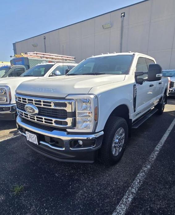 new 2024 Ford F-350 car, priced at $74,040