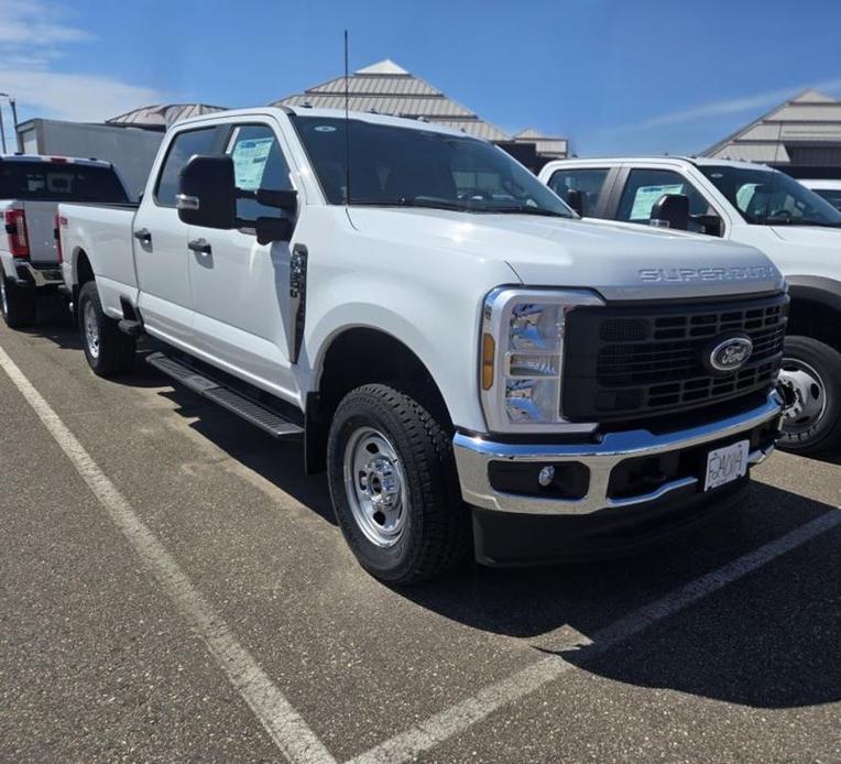 new 2024 Ford F-350 car, priced at $57,500