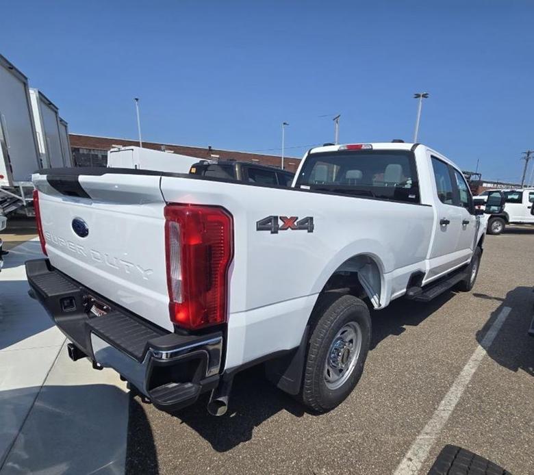 new 2024 Ford F-350 car, priced at $57,965