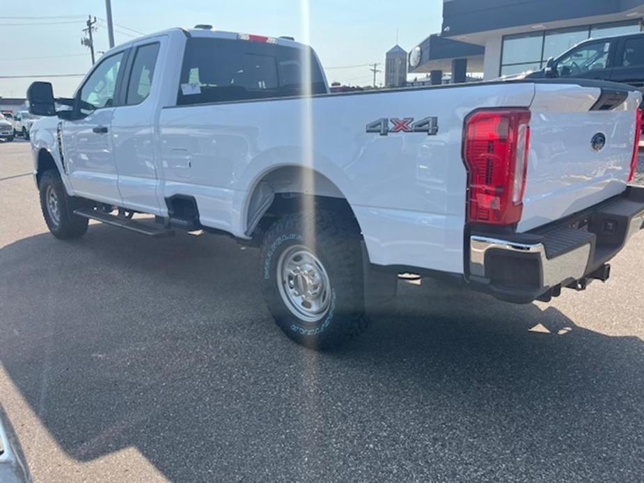 new 2024 Ford F-250 car, priced at $54,355