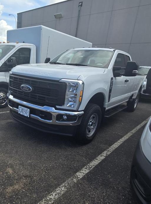 new 2024 Ford F-350 car, priced at $55,275