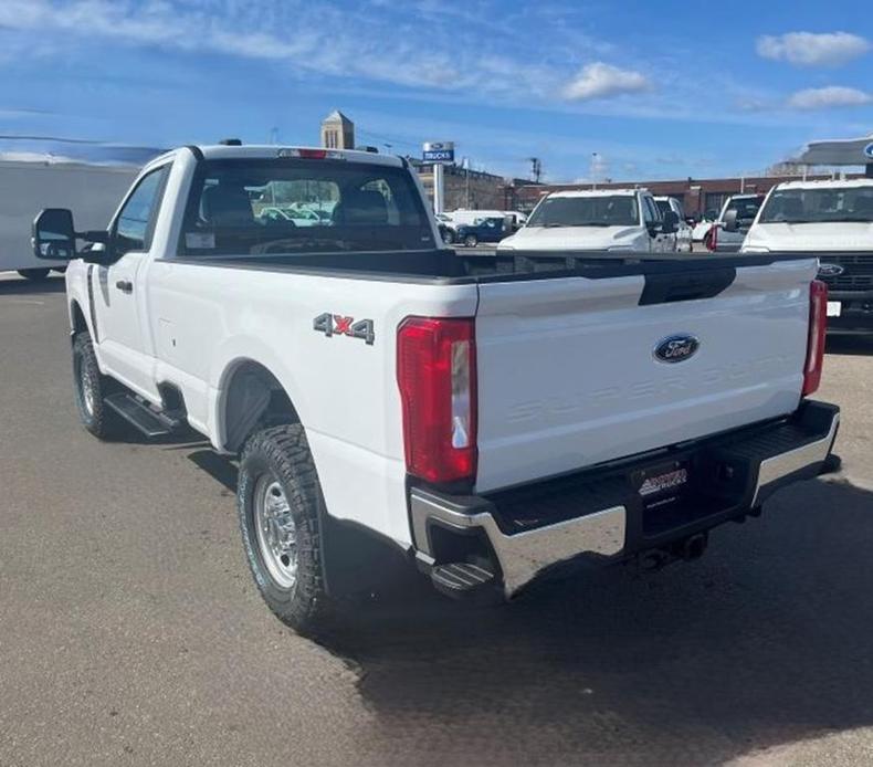 new 2024 Ford F-250 car, priced at $47,900