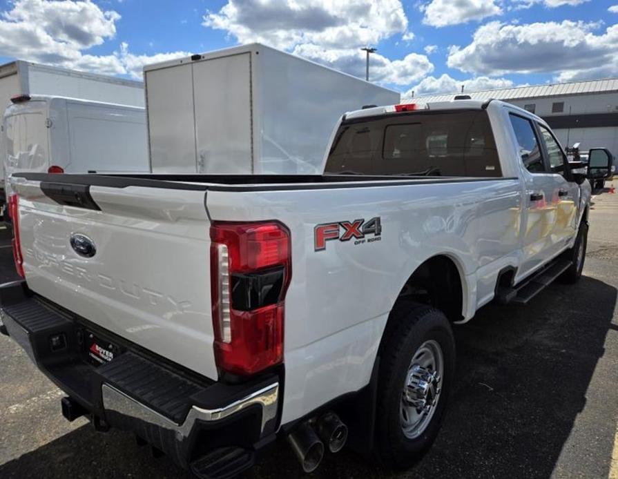 new 2024 Ford F-350 car, priced at $63,290