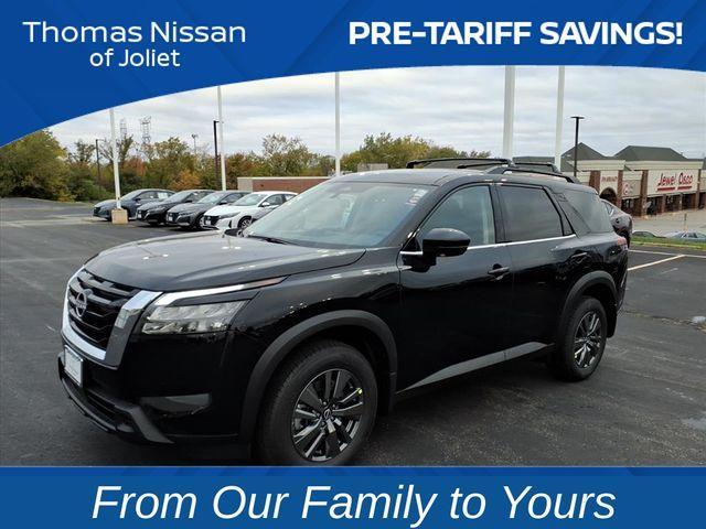 new 2025 Nissan Pathfinder car, priced at $35,372