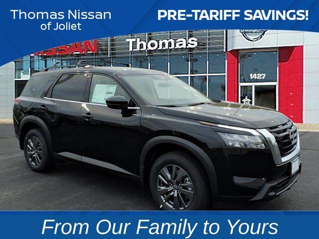 new 2025 Nissan Pathfinder car, priced at $35,372