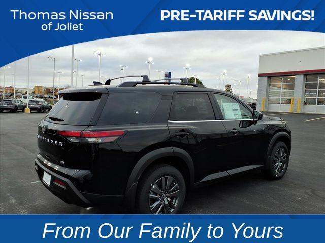new 2025 Nissan Pathfinder car, priced at $35,372