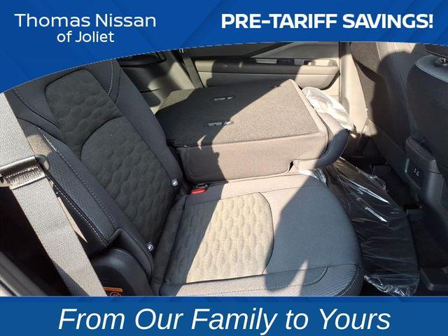 new 2025 Nissan Pathfinder car, priced at $32,162