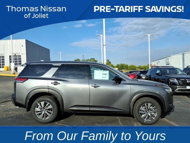 new 2025 Nissan Pathfinder car, priced at $32,162