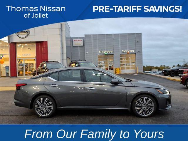 new 2025 Nissan Altima car, priced at $33,361