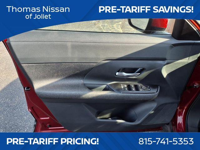 new 2025 Nissan Kicks car, priced at $25,921