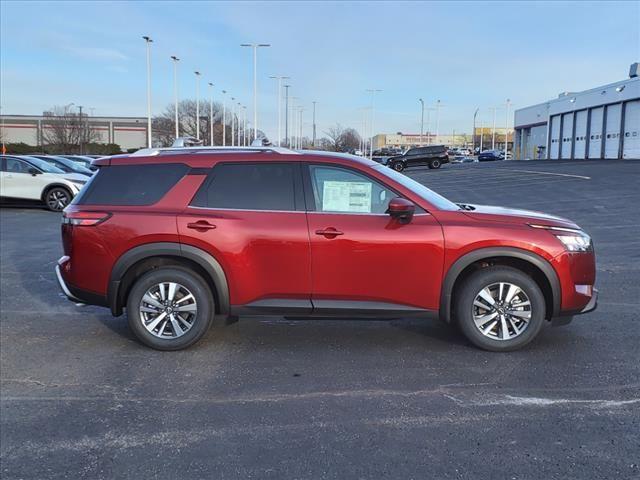 new 2024 Nissan Pathfinder car, priced at $41,772