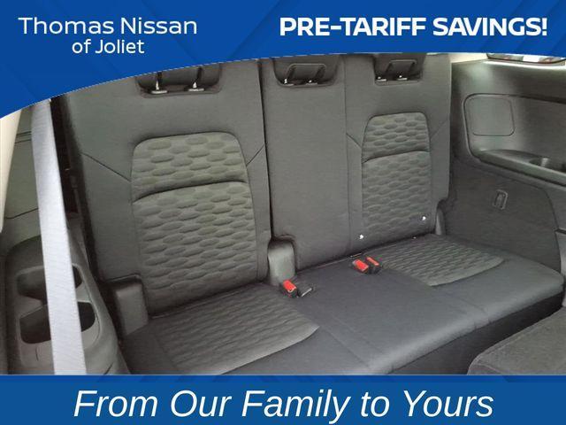 new 2025 Nissan Pathfinder car, priced at $35,372