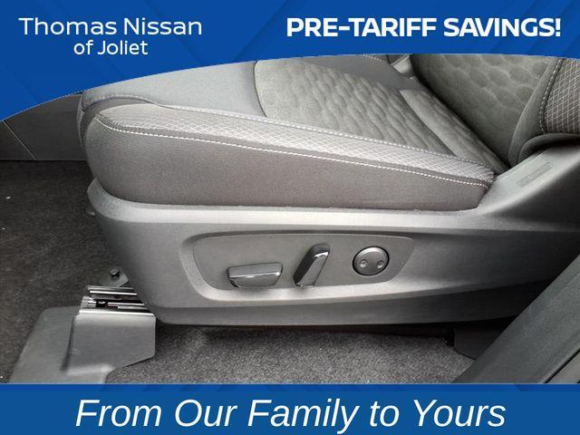 new 2025 Nissan Pathfinder car, priced at $35,372