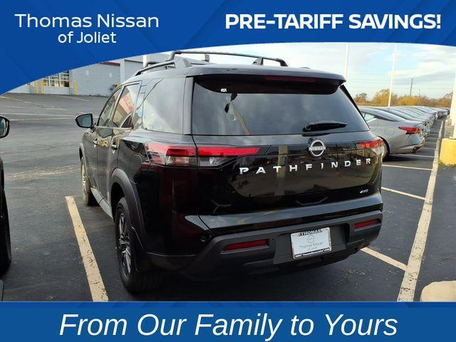 new 2025 Nissan Pathfinder car, priced at $35,372