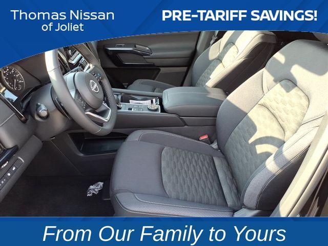 new 2025 Nissan Pathfinder car, priced at $35,363