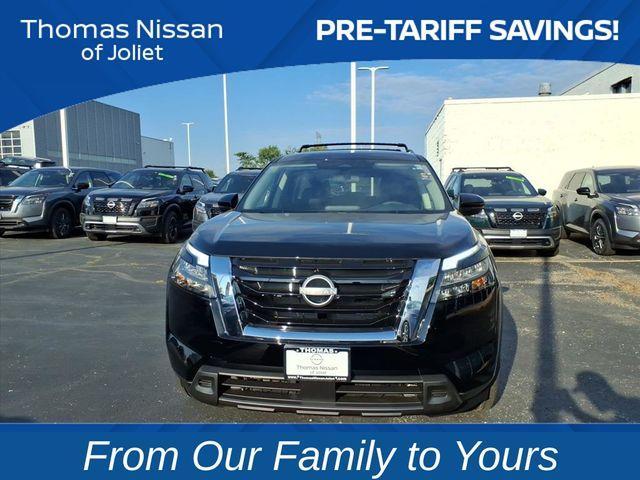 new 2025 Nissan Pathfinder car, priced at $35,363