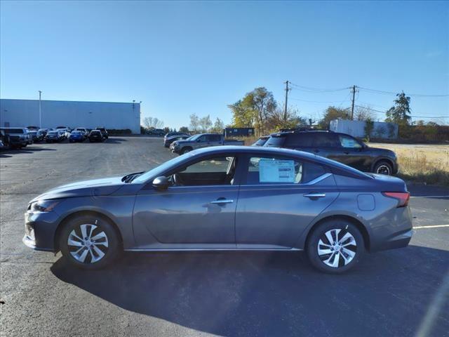 new 2025 Nissan Altima car, priced at $26,122