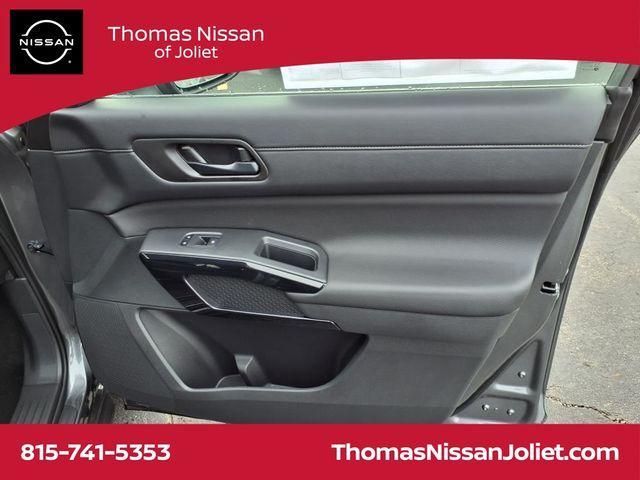 used 2025 Nissan Pathfinder car, priced at $36,491