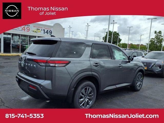 used 2025 Nissan Pathfinder car, priced at $36,491