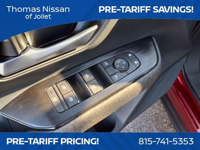 new 2025 Nissan Kicks car, priced at $26,006