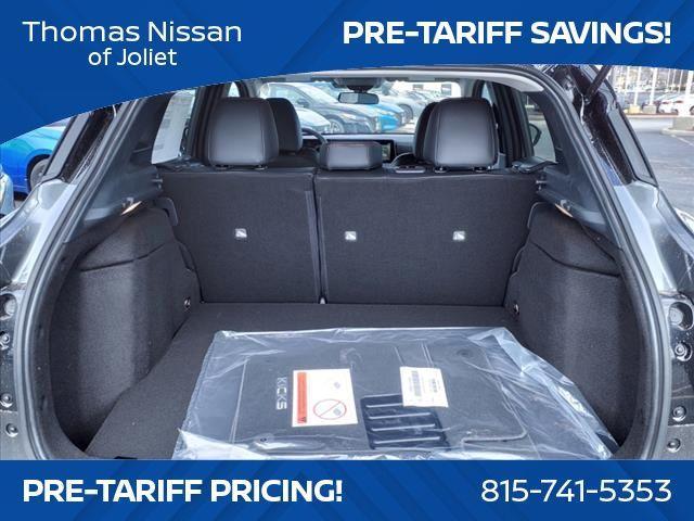 new 2025 Nissan Kicks car, priced at $29,280