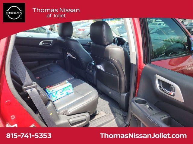 used 2014 Nissan Pathfinder car, priced at $9,999