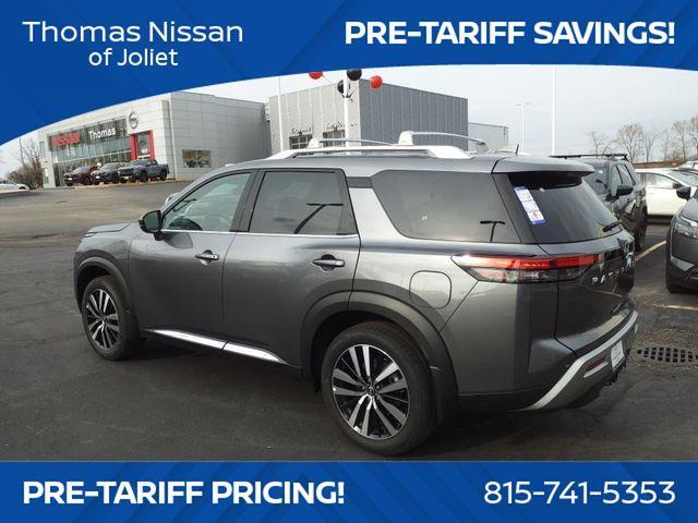 new 2025 Nissan Pathfinder car, priced at $47,465