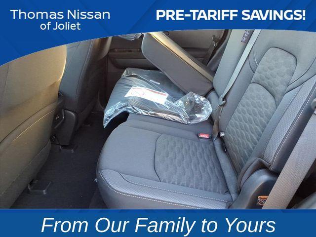 new 2025 Nissan Pathfinder car, priced at $35,372