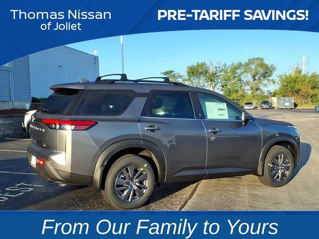 new 2025 Nissan Pathfinder car, priced at $35,372