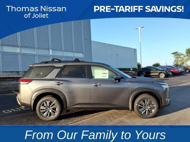 new 2025 Nissan Pathfinder car, priced at $35,372