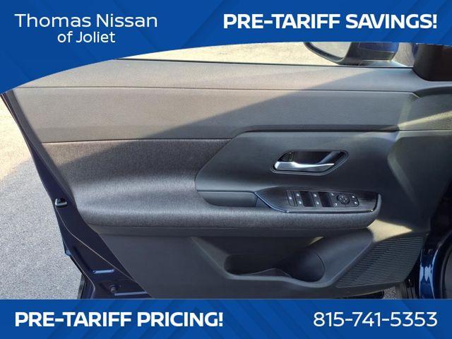 new 2025 Nissan Kicks car, priced at $25,600