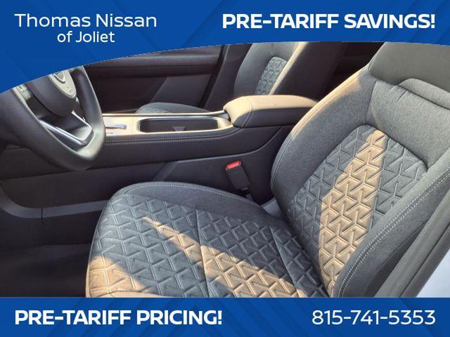 new 2025 Nissan Kicks car, priced at $25,355