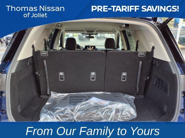 new 2025 Nissan Pathfinder car, priced at $35,258