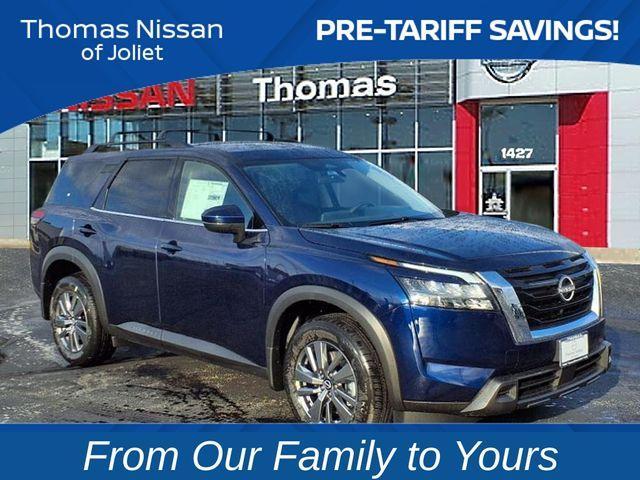 new 2025 Nissan Pathfinder car, priced at $35,258