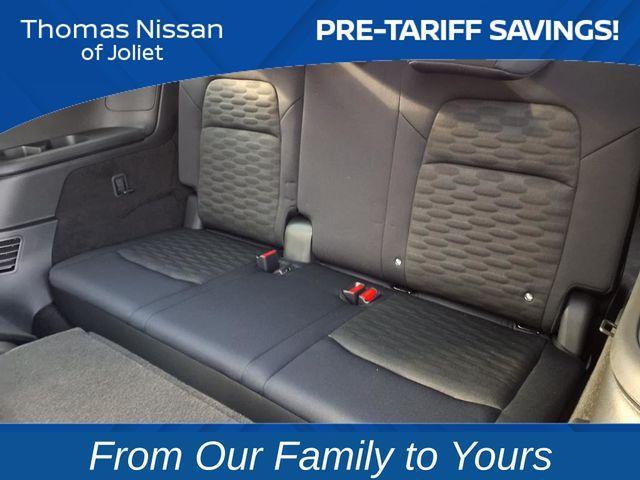 new 2025 Nissan Pathfinder car, priced at $35,258