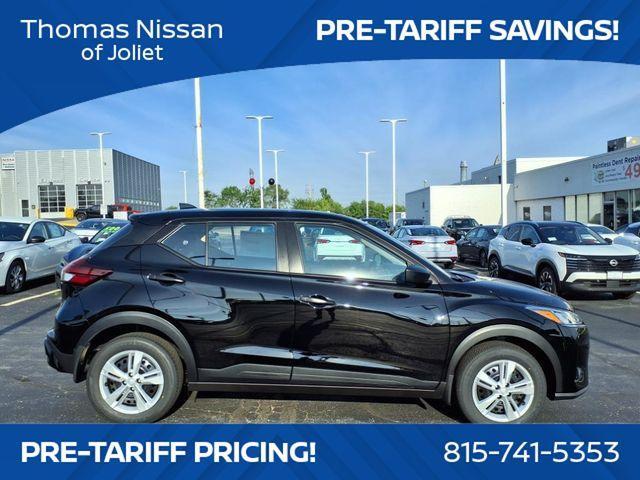 new 2025 Nissan Kicks Play car, priced at $22,138