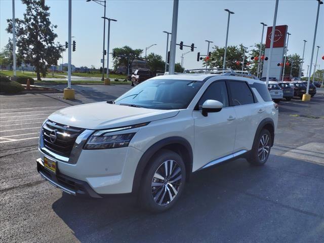 new 2024 Nissan Pathfinder car, priced at $47,266