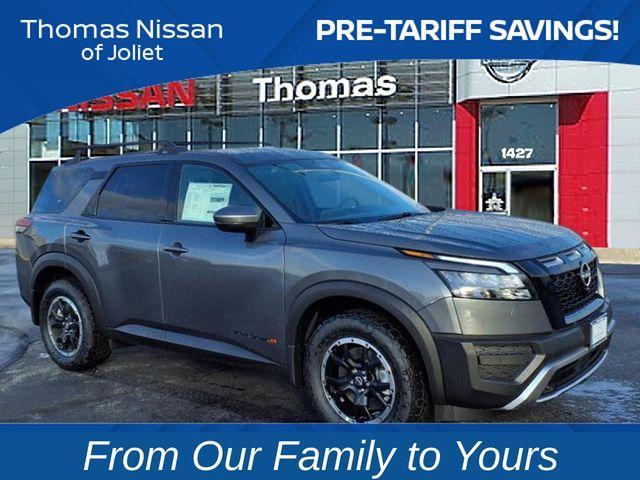 new 2025 Nissan Pathfinder car, priced at $37,978