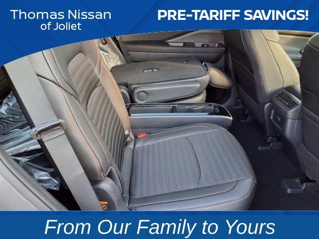 new 2025 Nissan Pathfinder car, priced at $37,978
