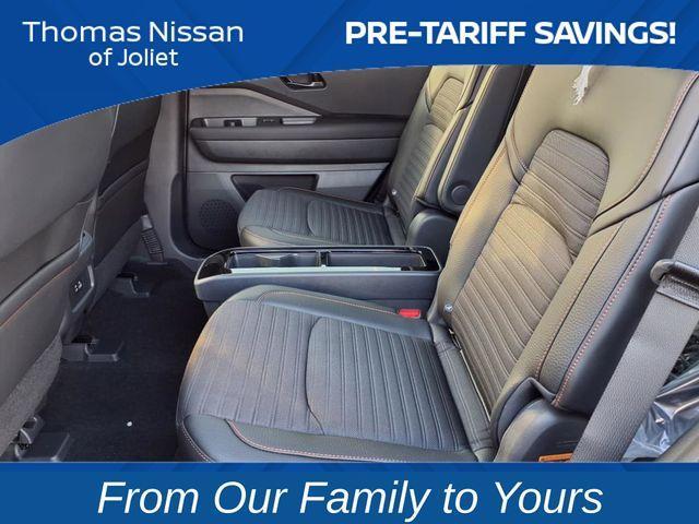 new 2025 Nissan Pathfinder car, priced at $37,978