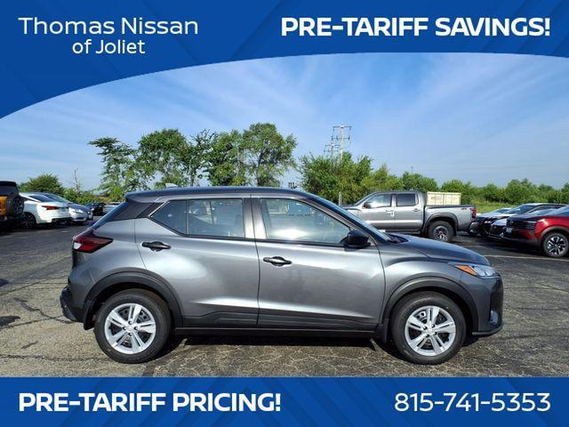 new 2025 Nissan Kicks Play car, priced at $22,057