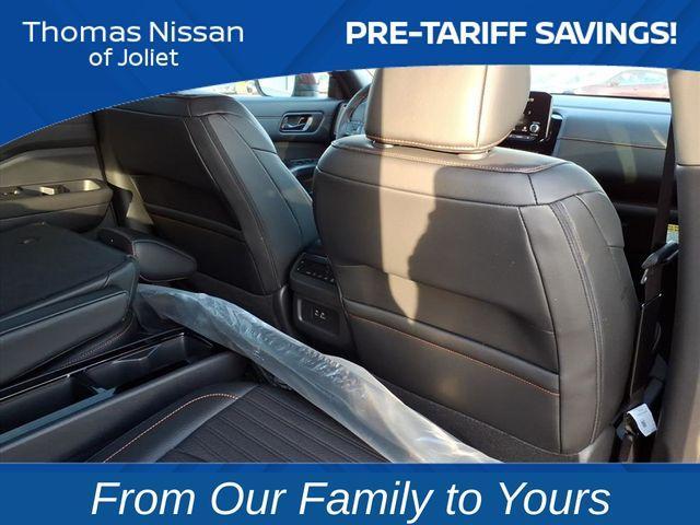 new 2025 Nissan Pathfinder car, priced at $38,384