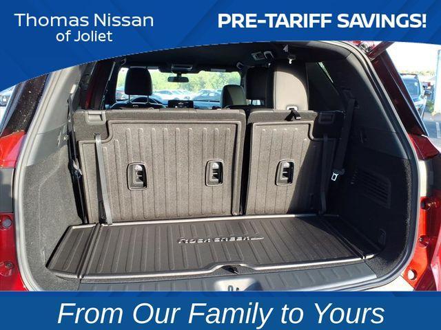 new 2025 Nissan Pathfinder car, priced at $38,384