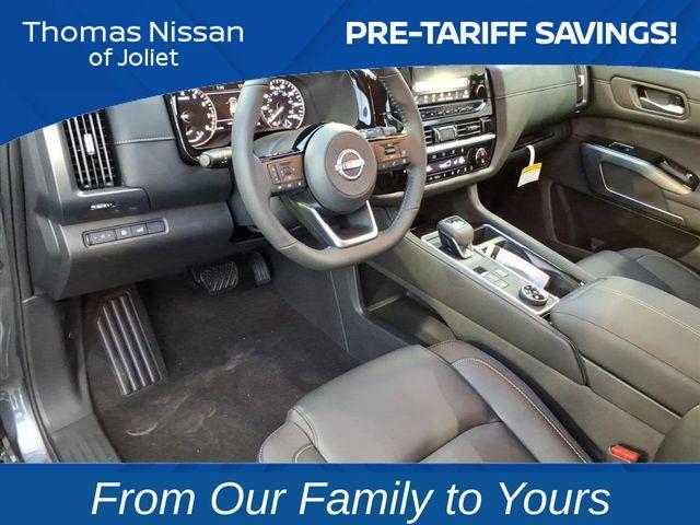 new 2025 Nissan Pathfinder car, priced at $37,930