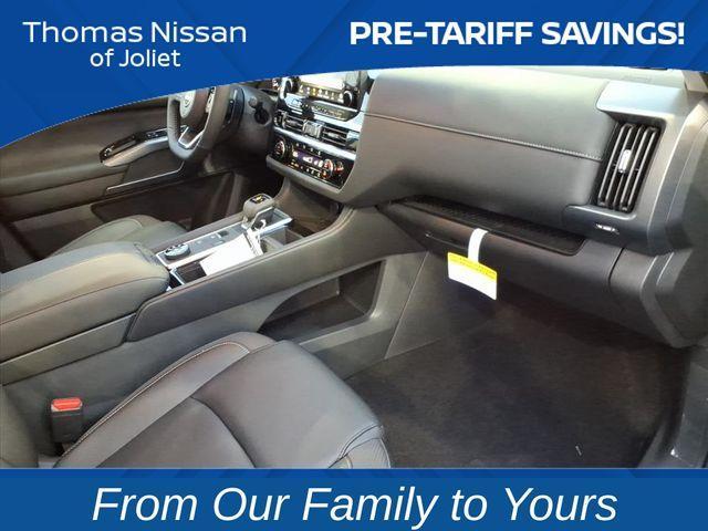 new 2025 Nissan Pathfinder car, priced at $37,930