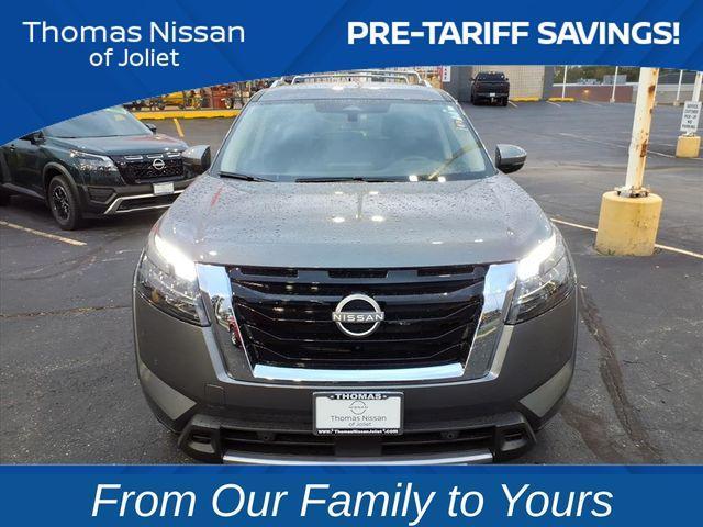 new 2025 Nissan Pathfinder car, priced at $37,930