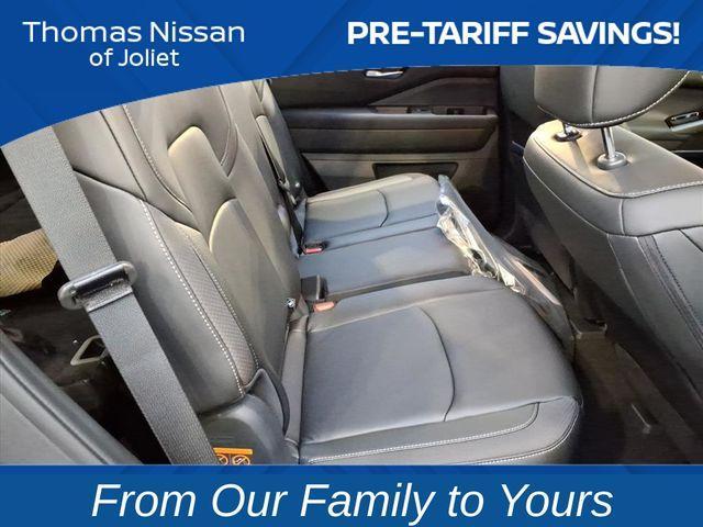 new 2025 Nissan Pathfinder car, priced at $37,930