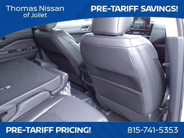 new 2025 Nissan Pathfinder car, priced at $41,446