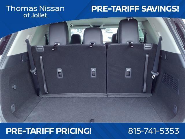 new 2025 Nissan Pathfinder car, priced at $41,446