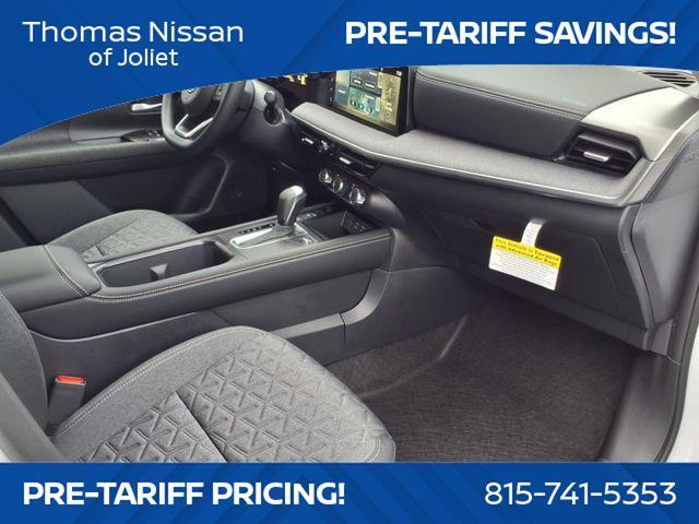 new 2025 Nissan Kicks car, priced at $25,921